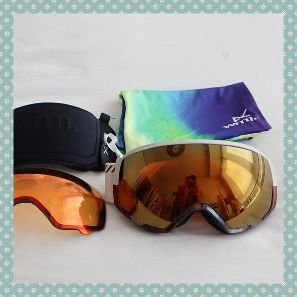 Anon WM1 with 2 Bonus Lenses, Lens Case and Carrying Case - Picture 1 of 9